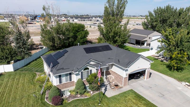 Northern Utah asphalt shingle roof before restoration treatment.